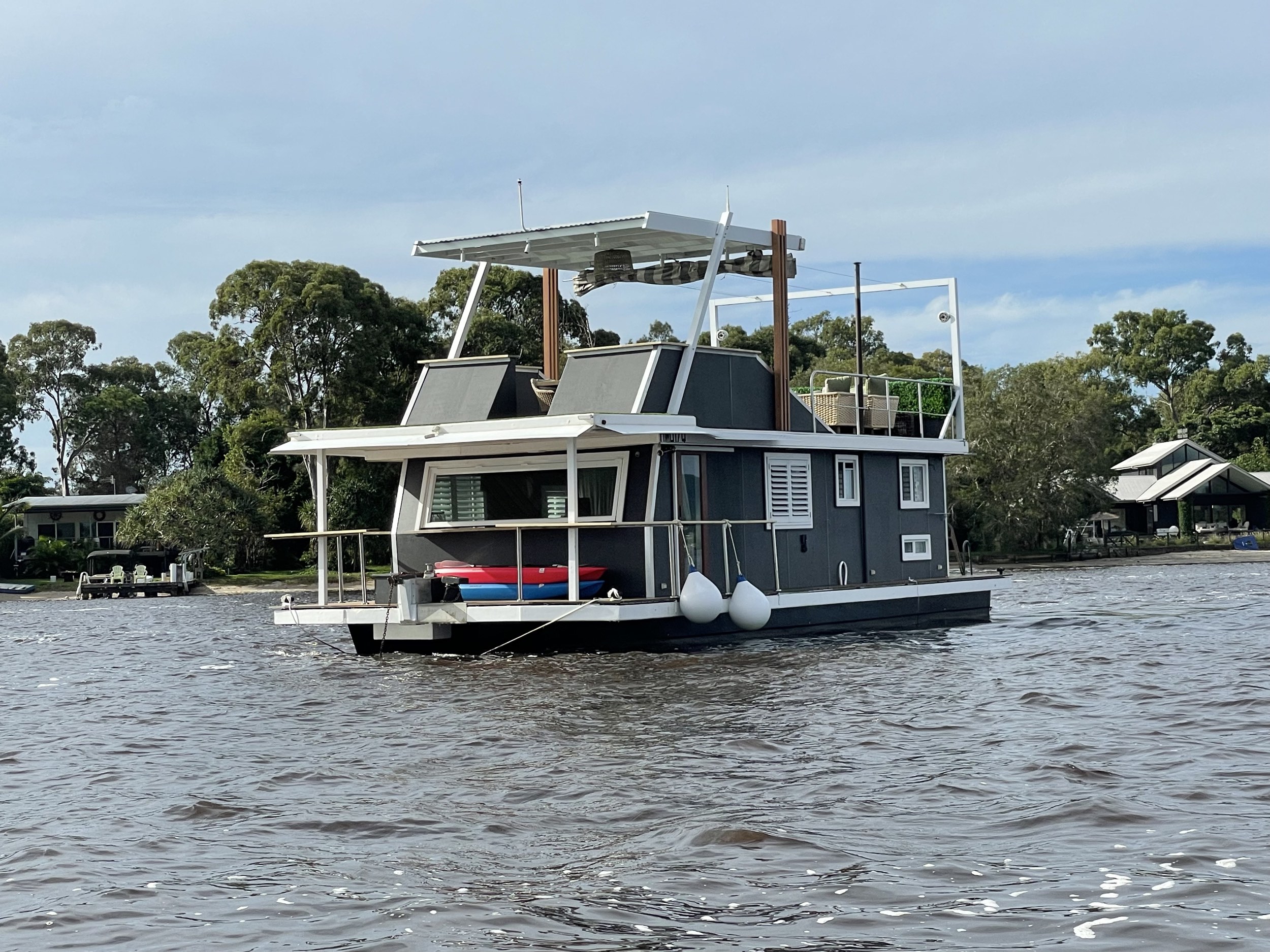 A Boathouse on Noosa River 