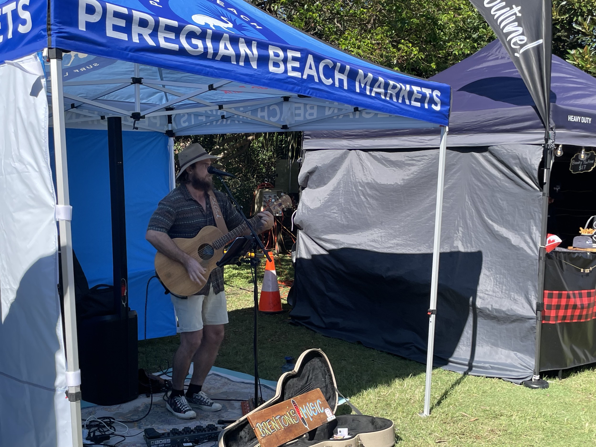 Singer at Peregian Beach Markets