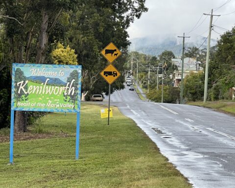 Kenilworth Town Sign