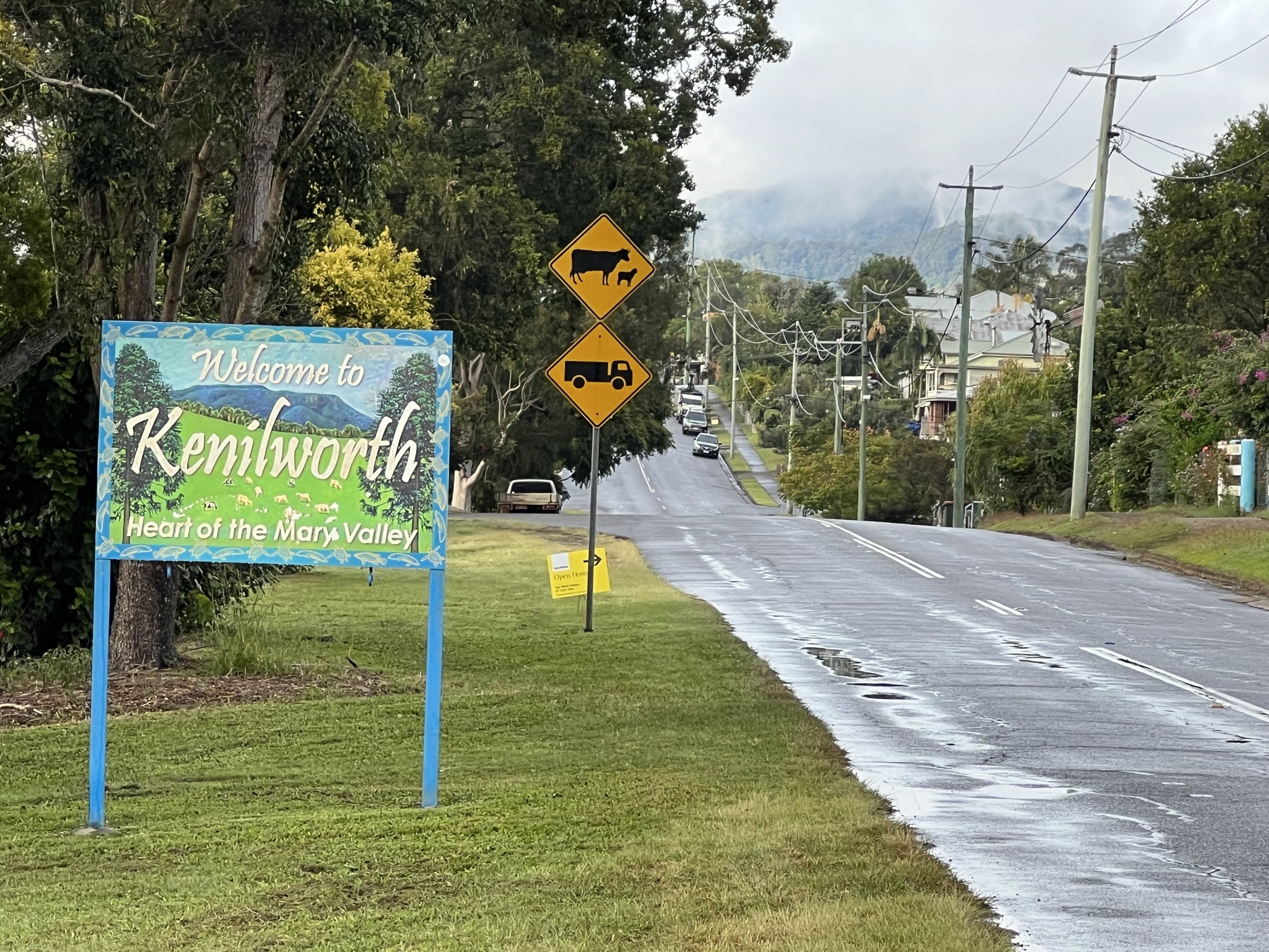 Kenilworth Town Sign